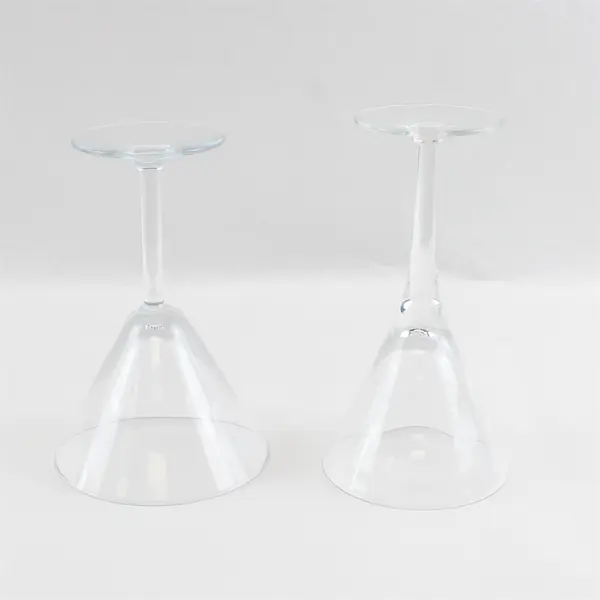 Lot of 2 Clear Glass Martini Cocktail Glasses 7.25" & 6.75" Unbranded