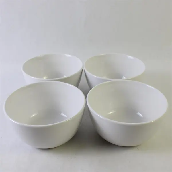Threshold Set of 4 Avesta White Stoneware Soup Bowls Diameter of 6in.