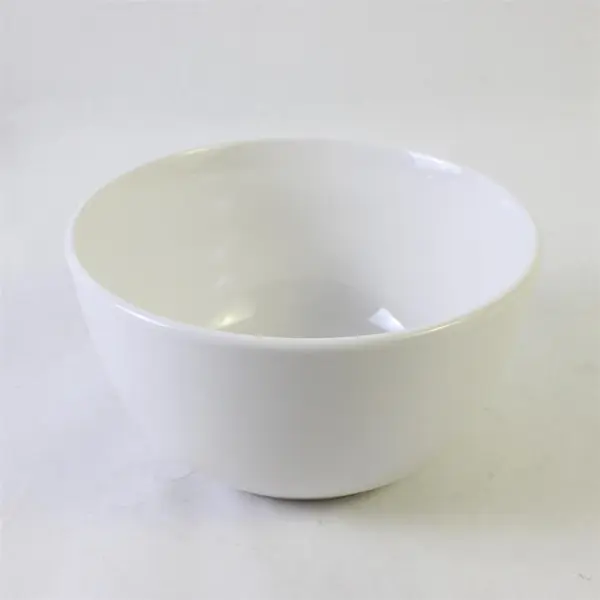 Threshold Set of 4 Avesta White Stoneware Soup Bowls Diameter of 6in.