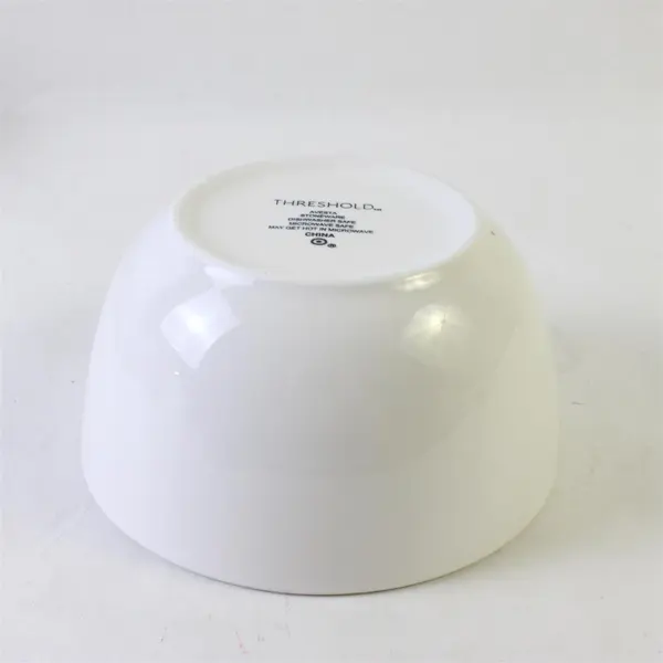 Threshold Set of 4 Avesta White Stoneware Soup Bowls Diameter of 6in.