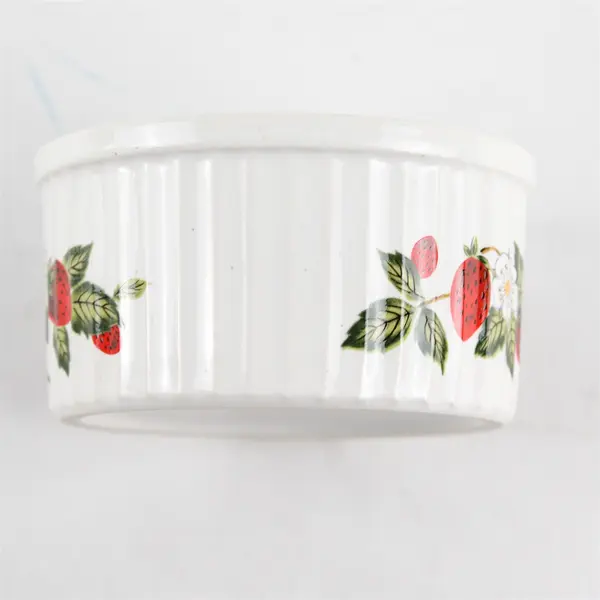 70s Vintage Sheffield Strawberries n Cream Stoneware Bowl 4" 