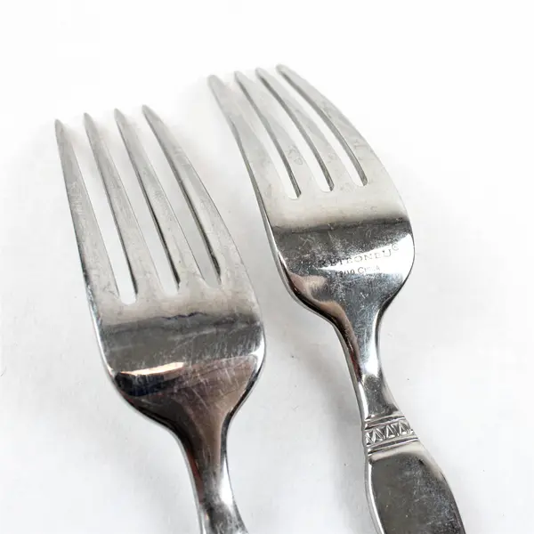Lot of 4 Retroneu Istanbul 18/10 Stainless Steel Fork Set 2 Dinner 2 Salad