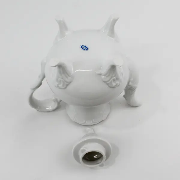 Vintage White Ceramic 4 footed Teapot And Lid Made In Japan