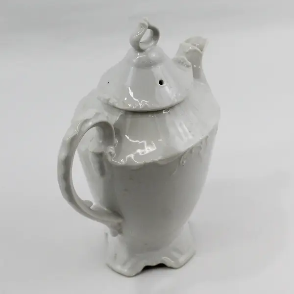 Vintage White Ceramic Footed Teapot And Lid 9"