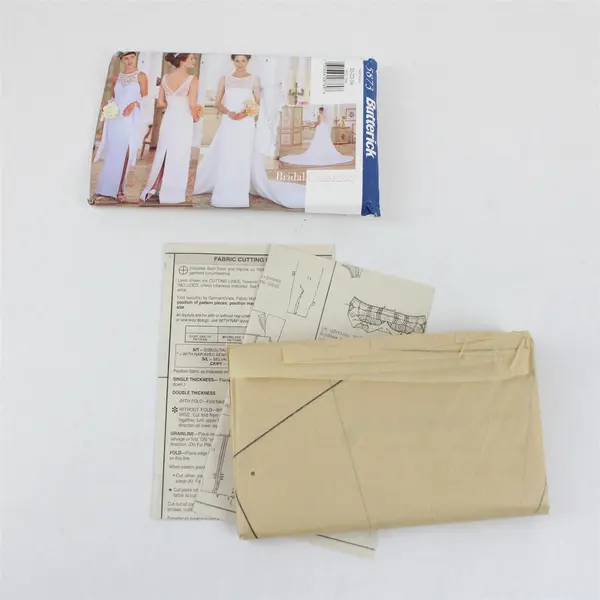 1998 Butterick Pattern 5873 Misses' Petite Wedding Dress Size 20-24 UNCUT