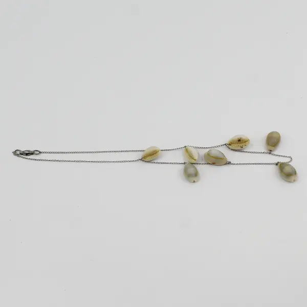 Pre-Owned Cowrie Shell Necklace Natural Seashell Charm Pendant