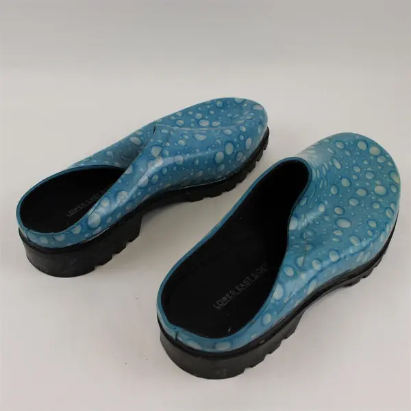 Lower East Side Blue Raindrop Print Clogs Women's U.S. Size 9
