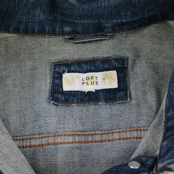LOFT Plus Women Denim Jacket Medium Wash Est XL