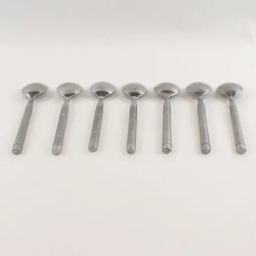 Lot of 7 Cambridge Silver Tripoli II-Sand Pattern 18/0 SS Oval Soup Spoons 7.75"