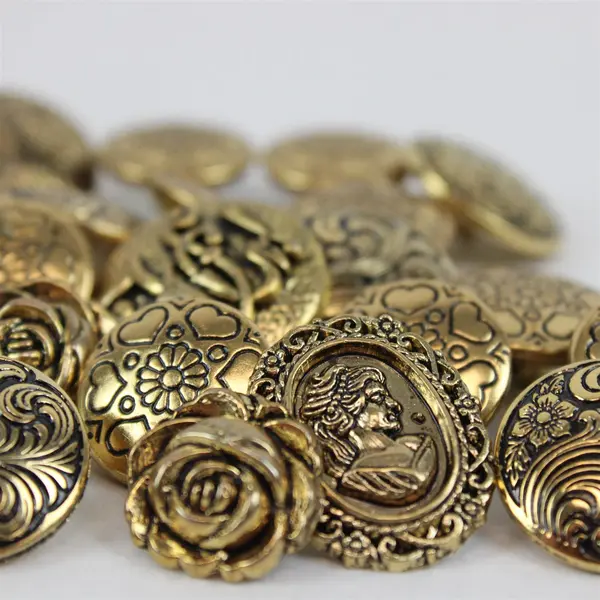 Lot of 32 Gold-Tone & Black Buttons Mixed Sewing Craft Replacement