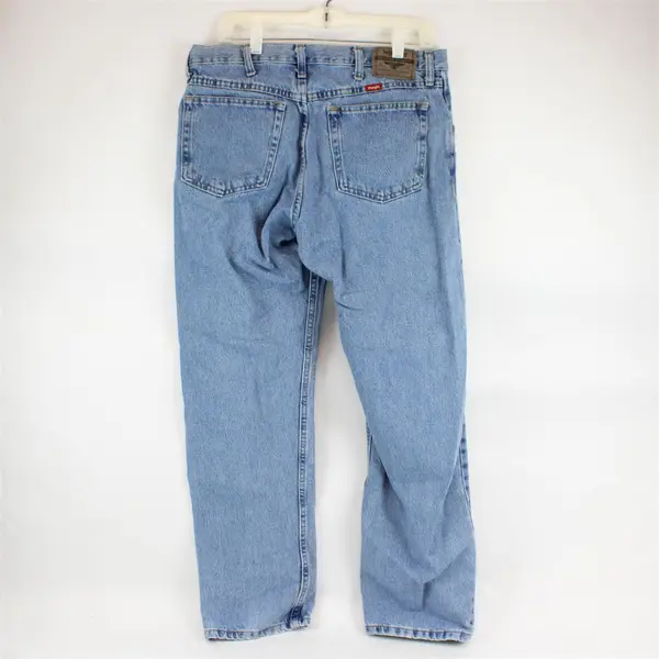 Wrangler Medium Wash Straight-Leg Jeans Men's Size 34x30