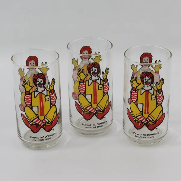 Lot Of 3 Ronald McDonald Collector Series Matching Drinking Glasses 5.75" Tall
