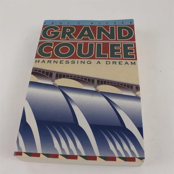 Grand Coulee Harnessing a Dream Paul C Pitzer 1994 Paperback Good