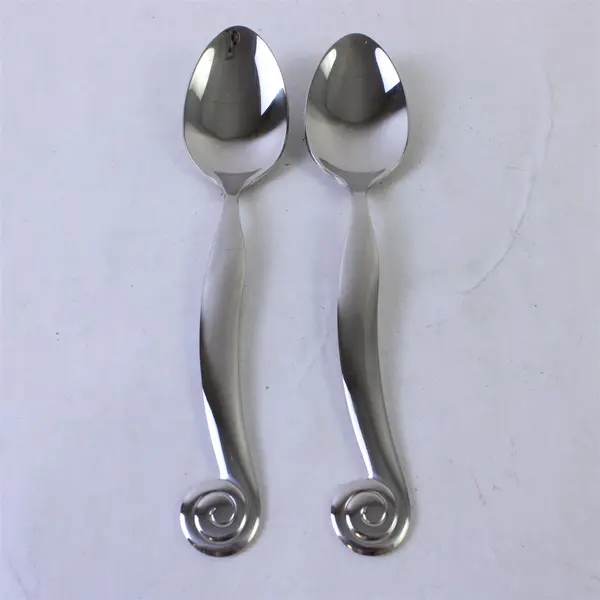 Lot of 2 Gibson Stainless Steel Europa Oval Soup Spoons 8" Flatware