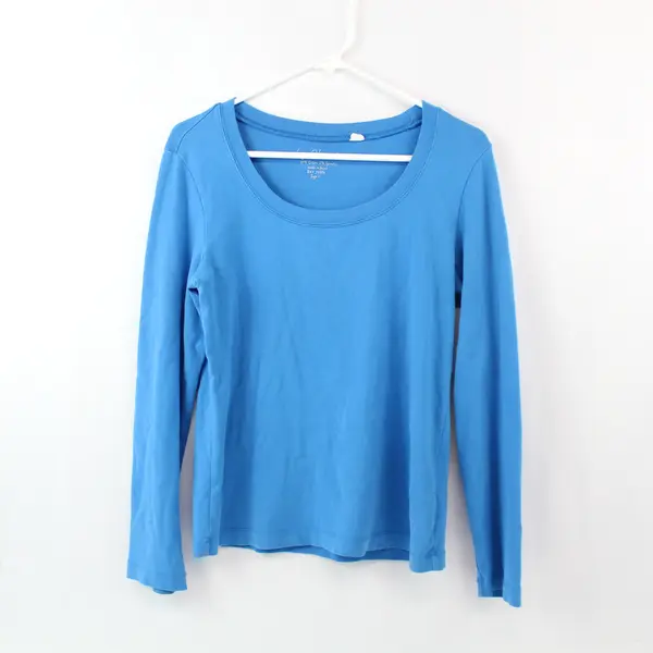 Chico's Tops Lot of 2 Women's Size 1 Blue Short & Long Sleeve Shirts