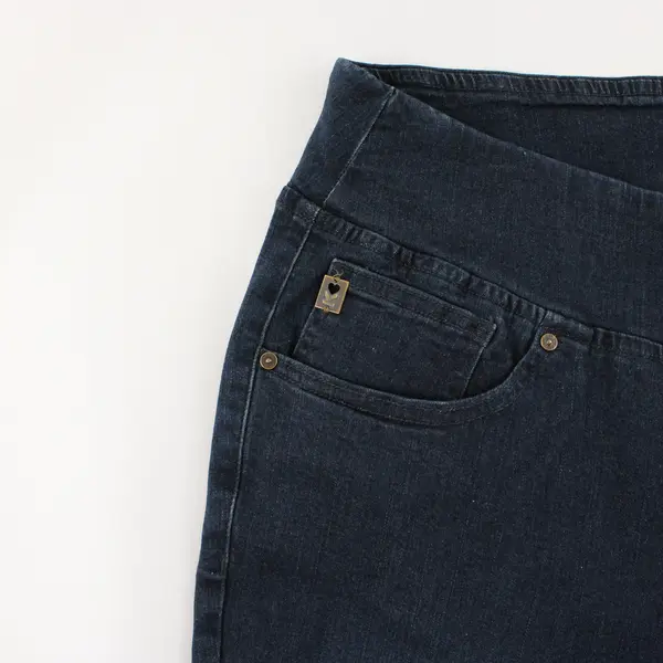 Belle by Kim Gravel Dark Blue Wash Pull-On Straight Leg Jeans Front Seam 22WP