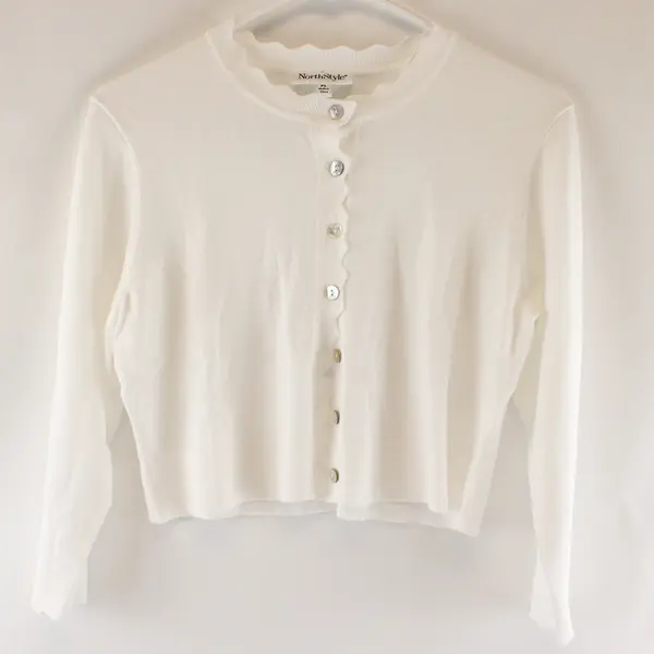 NorthStyle Women's Sweater Cardigan Button Long Sleeve Knit Size PS - White