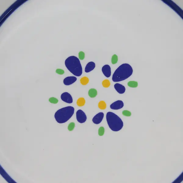 Avon Fresh Flowers Rimmed Cereal Bowl 