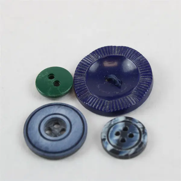 Lot of Assorted Buttons Mixed Sewing Craft Repair Collectible