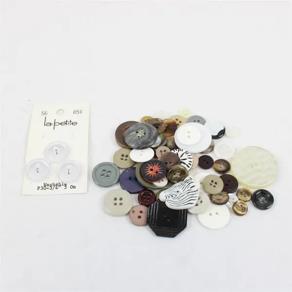 Lot of Assorted Buttons Mixed Lot Used Sewing Crafting