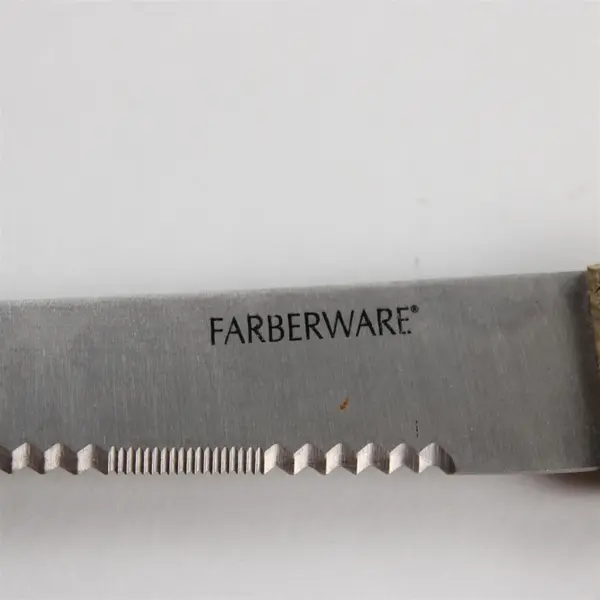 Set of 3 Farberware Serrated Steak Knives with Light Wood Handle