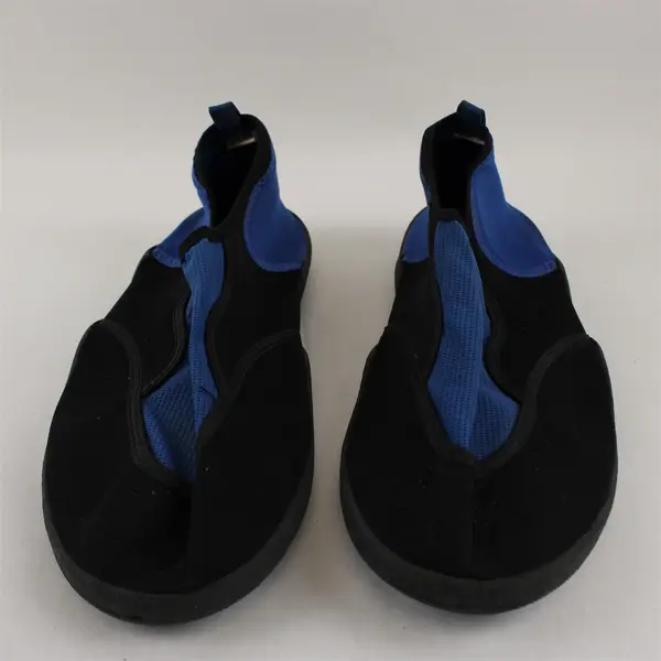Sand & Sun Blue and Black Water Shoes Men's U.S. Size 12