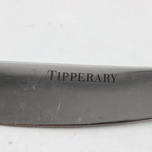 Lot of 4 Mismatched Stainless Steel Dining Dinner Knives Flatware