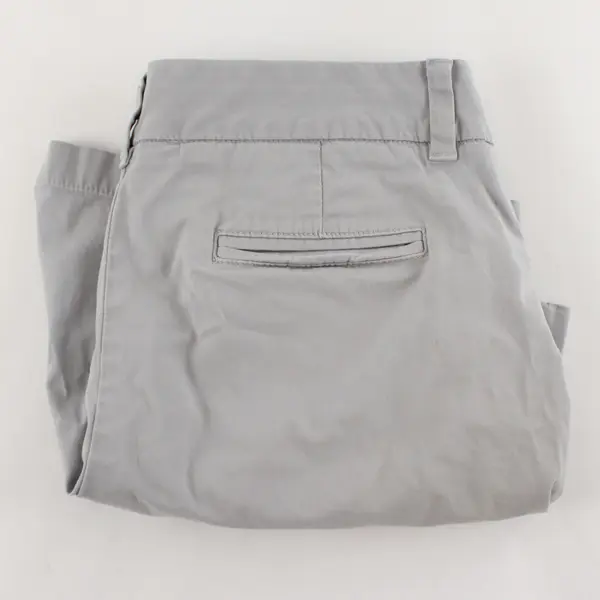 Tommy Hilfiger Shorts Womens Size 8 Gray Flat Front Cotton Chino 
