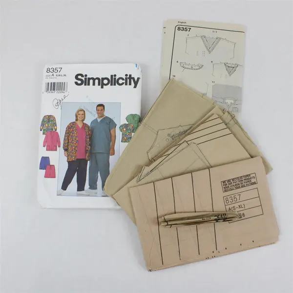 Simplicity 8357 Unisex Adult Scrubs Pattern Size A S M L XL