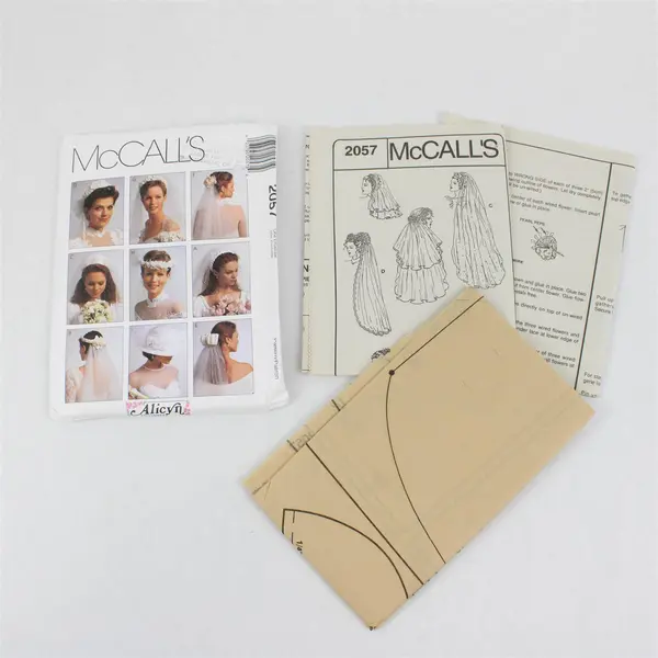 1999 McCall's Pattern 2057 Women's Bridal Veils One Size UNCUT
