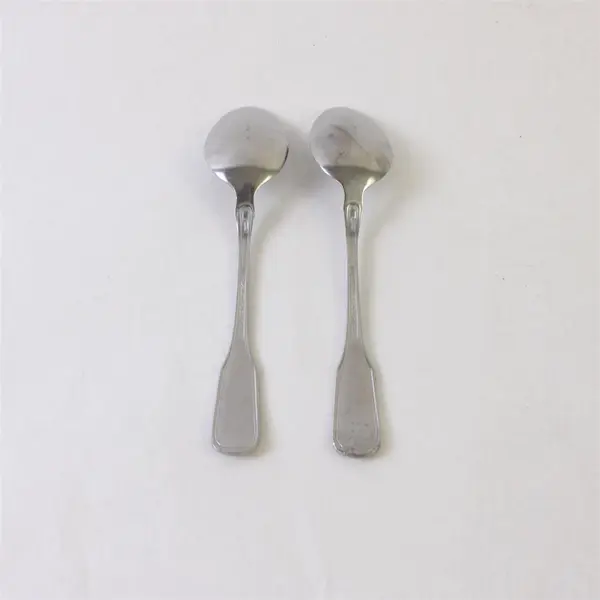 Lot of 2 Reed & Barton RDS23 Stainless Steel Teaspoons Rebacraft