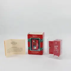Vintage 1991 Enesco Special Keepsakes School Locker Christmas Ornament DV102