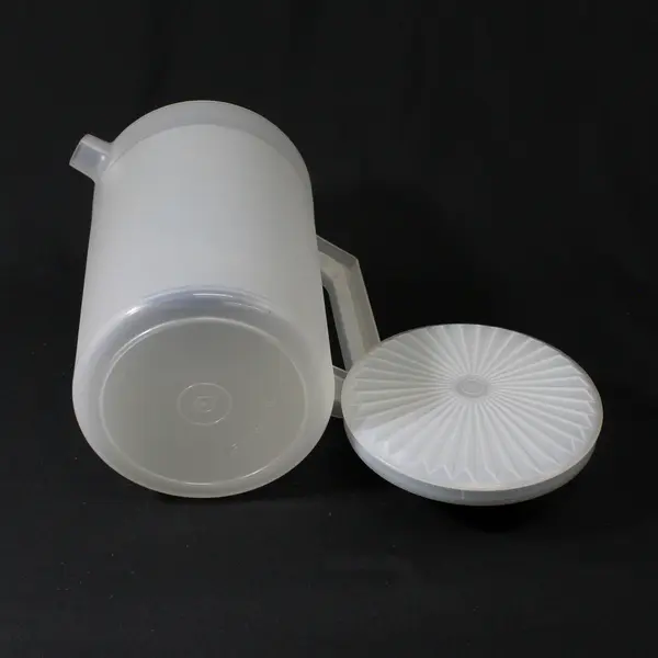 Vintage Tupperware 1676-1 Frosted 1/2-Gallon Pitcher Blue Lid