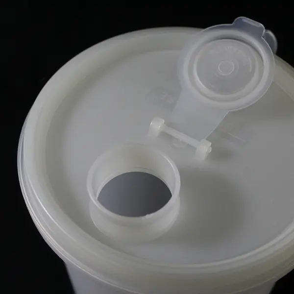 Tupperware #261-10 Juice Container with Pour Spout 48 Oz