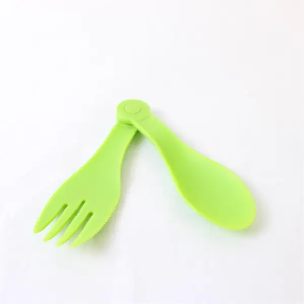SmartPlanet Portion Perfect Collapsible Meal Kit Green Silicone 4 Sect Snap Lid