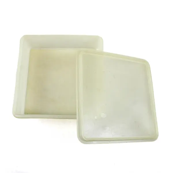 Lot of 2 Tupperware Snak Store Replacement Lids 514-2 515-4