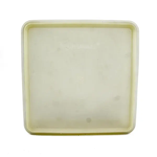 Lot of 2 Tupperware Snak Store Replacement Lids 514-2 515-4