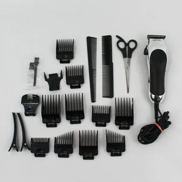 Wahl Deluxe Chrome Pro Model MC3 Hair Clipper Kit