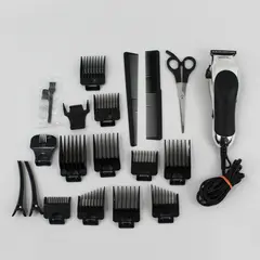 Wahl Deluxe Chrome Pro Model MC3 Hair Clipper Kit