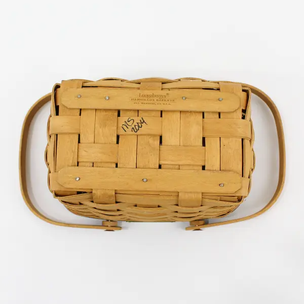 Longaberger Happy Holidays Wicker Basket with Handles 2004