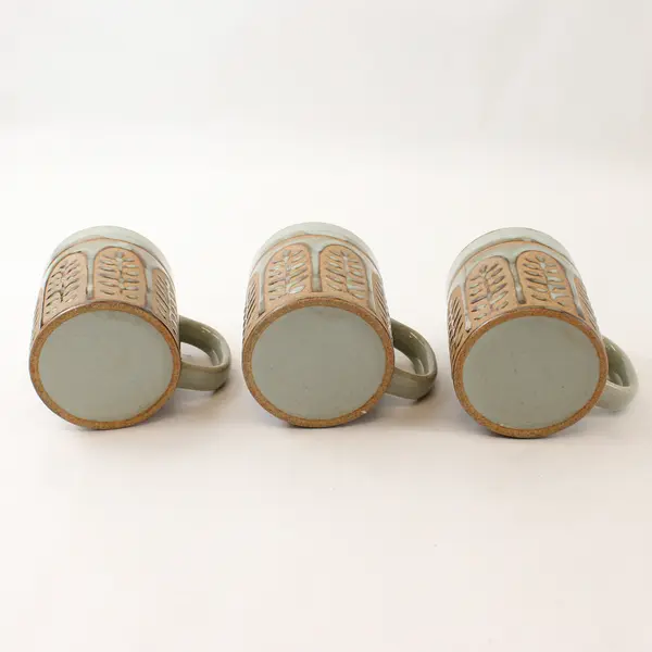 Set of 3 Ceramic Mugs Green Gray Rust Leaf Motif