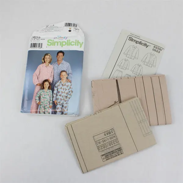 2003 Simplicity Pattern 0623 Pajamas for Family Adults Kids Size A UNCUT