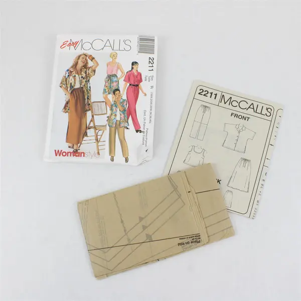 McCall's 2211 1999 Womens Top Shirt Pants Shorts Skirt R 18W-22W Uncut