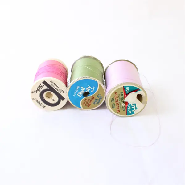 Lot of 7 Mixed Brand Sewing Thread Spools Assorted Colors Pre-Owned