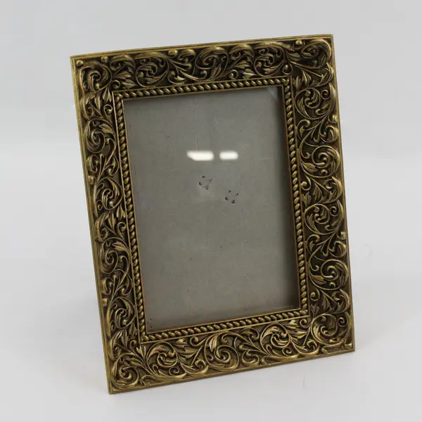 Vintage Gold Finish Ornate Tabletop Picture Frame 5"x7"