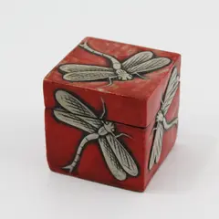 Red Embossed Resin Dragonfly Pattern Trinket Jewelry Box W/ Lid  2”x2”
