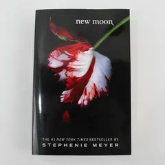 New Moon by Stephenie Meyer 2008 Paperback Twilight Saga Series Book 2