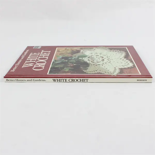 Better Homes and Gardens White Crochet 1988 Hardcover Illustrated Good 