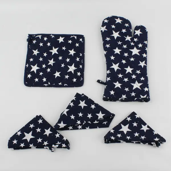 Cottage Style 5-Piece Patriotic Star Oven Mitt Heat Pad Napkin Set