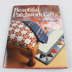 Vintage Beautiful Patchwork Gifts Linda Seward Hardcover DJ 1989